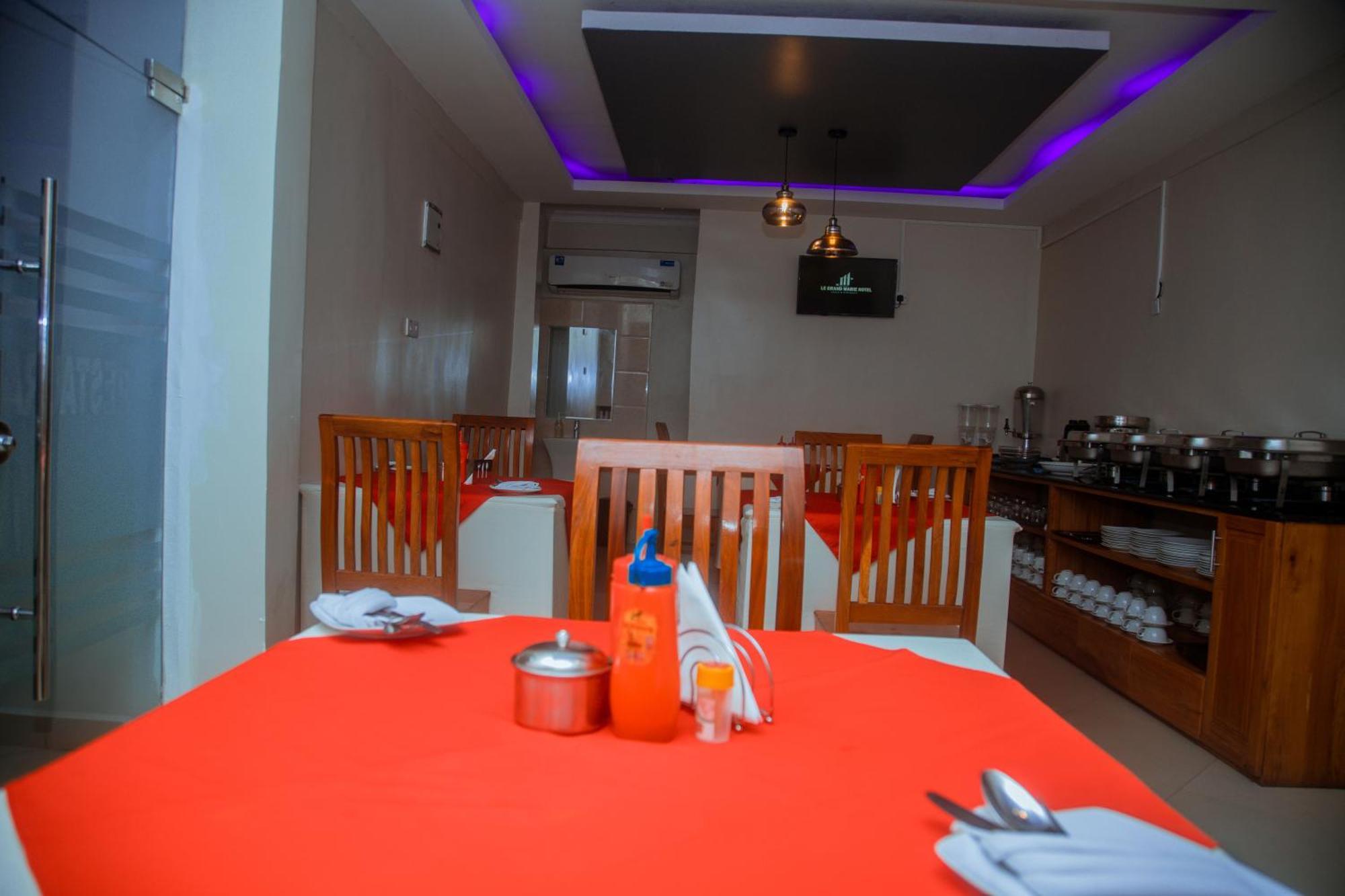 Le Grand Marie Hotel Dár Al-Szalám Kültér fotó